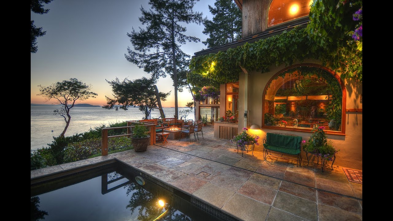 Stunning Waterfront Estate on Orcas