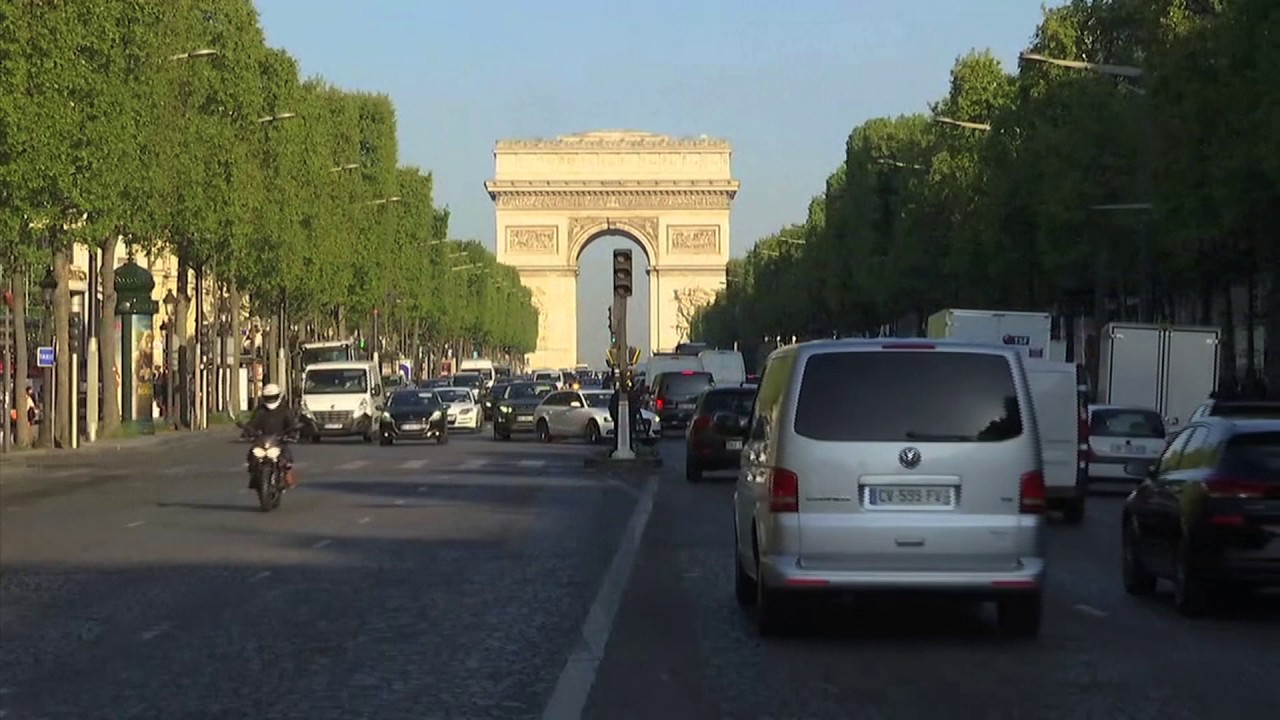 Attack at Champs-Élysées : French police come under fire in Paris