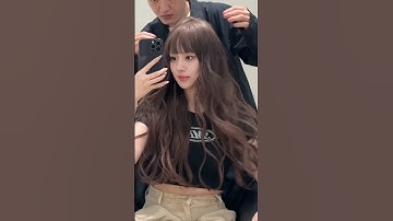 Những kiểu tóc đẹp - Màu nâu lạnh ánh khói thường dễ dàng kết hợp với nhiều màu sắc trang phục và t