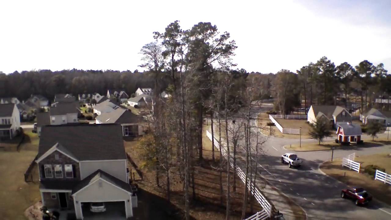 AR.Drone 2.0 Video: 2013/12/27