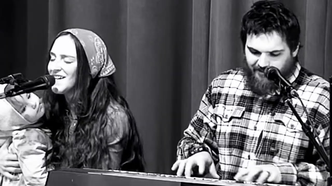 Create in Me a Clean Heart (Oh Yahweh) [Live] - (Keith Green Cover) John & Angela McVicker