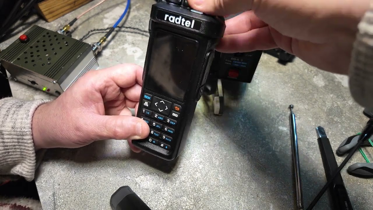 Сравнение на прием Yaesu и Radtel 