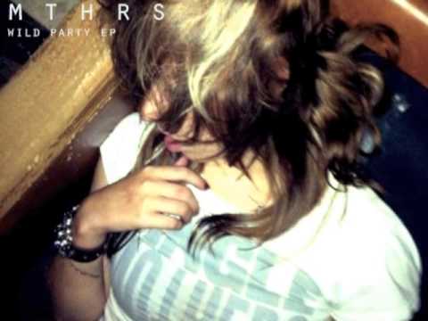 Punk music video thumbnail preview for Single Mothers - Motorbikes and Epitaphs