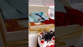 #gifthampers #surprisegift #customized #saudiarabia #dm #fyp