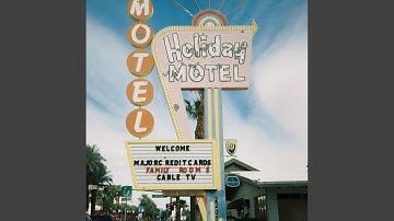 Uplifting Backdrops for Spring Break