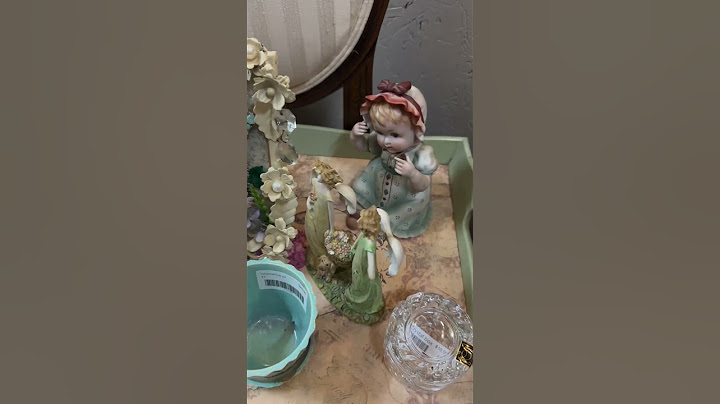 Ole’ Jewels by Sheri Champlin turns old treasures into timeless beauties! Visit her antique booth to