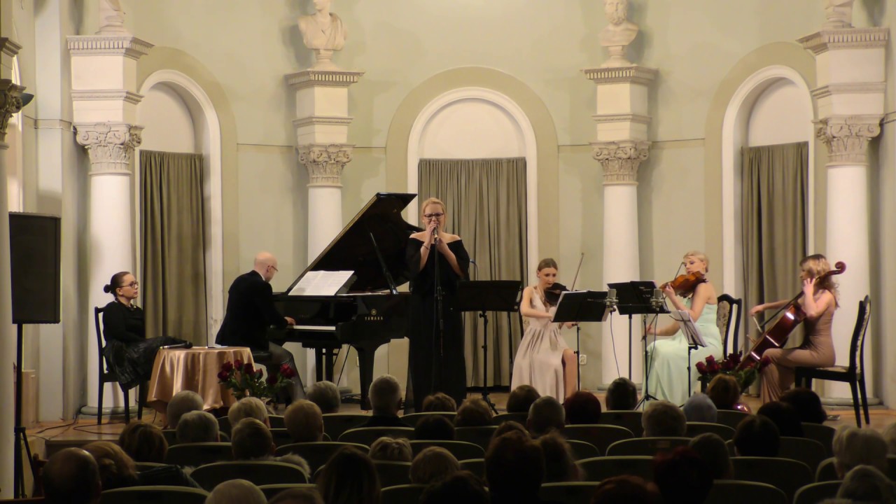 Tango na głos orkiestrę i jeszcze jeden głos Marta Kostek Trio Mosso