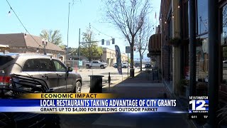 The City of Grants Pass offers grants to restaurants that plan to build outdoor parklets