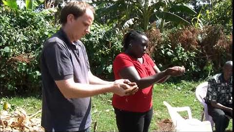 Composting Workshop - demonstrating improved water holding capacity - part 2