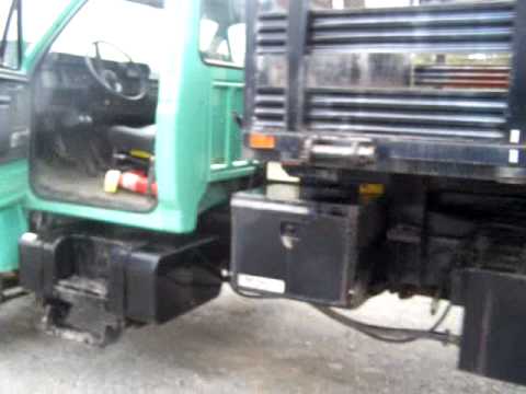 1991 F800 - YouTube 1991 ford f700 fuse box 