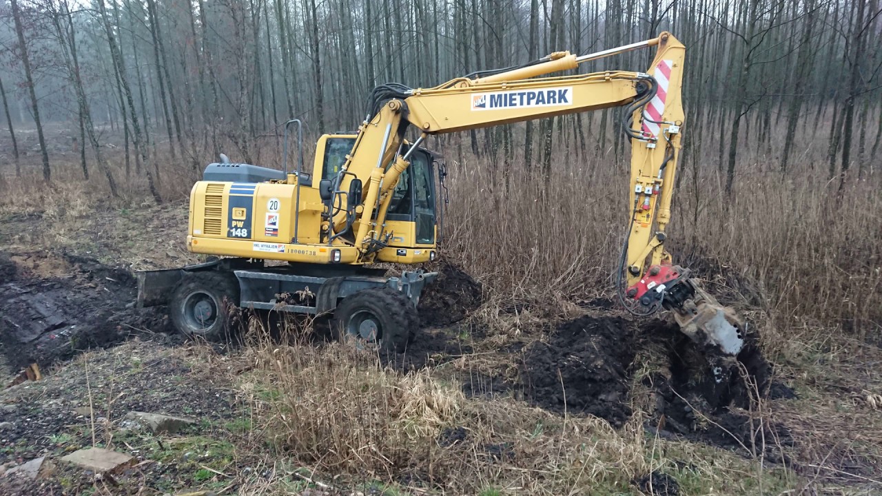 Na Ratunek! - Kołówka ugrzęzła - Komatsu PW 148