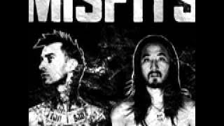 Download lagu Travis Barker feat. Steve Aoki - Misfits