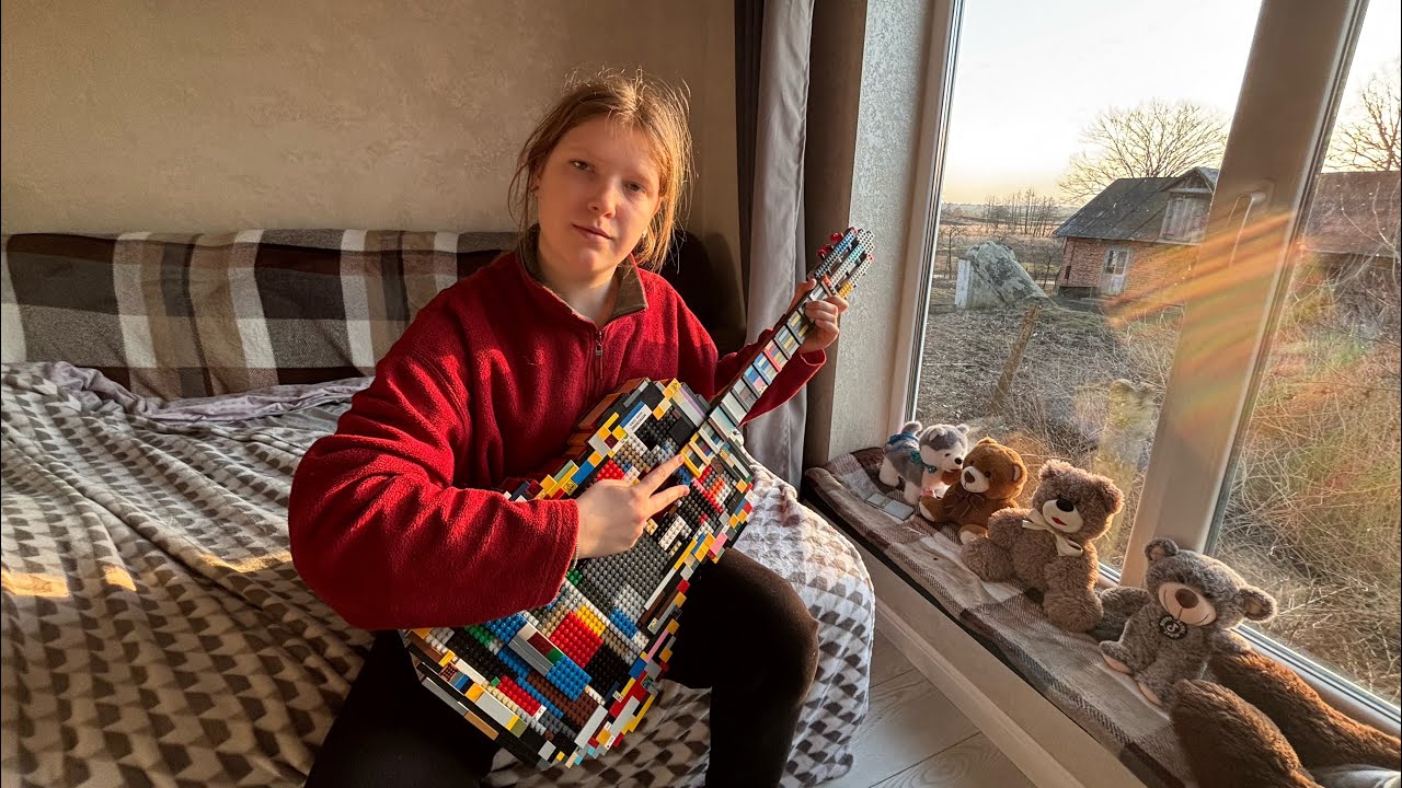 Огляд лего гітари