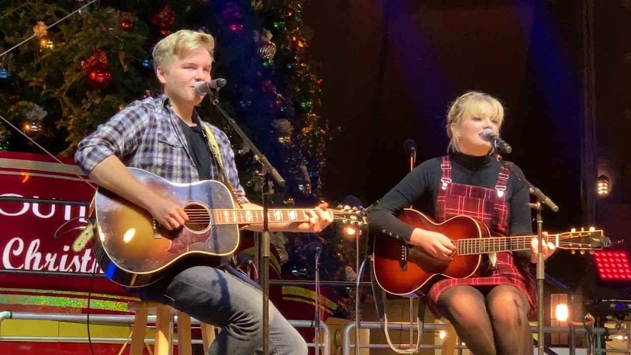 Maddie Poppe and Caleb Lee Hutchinson @ Citadel Tree Lighting - You've Got  A Friend - YouTube