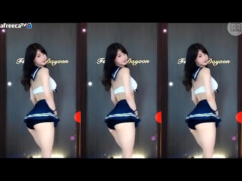 Asian Sexy Dance 100 - Who's your mama?