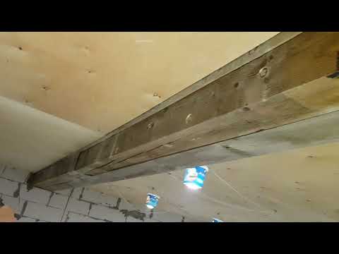 Видео: Металлический сайдинг на потолок в частном доме!