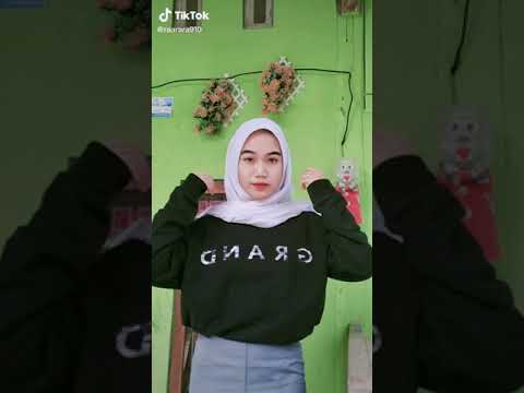 cewek sma rok ketat