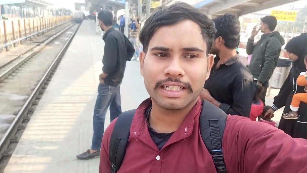  क्या हम आज दिल्ली पहुंच जायेंगे 😱🥺अरुण भाई की हालत खराब हो गयी 😭 | VLOG | SATYAM SINGH JADAUN