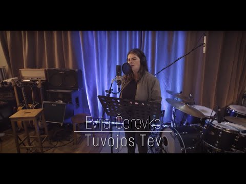 Tuvojos Tev