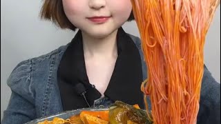 Chinese spicy cold salad & Xin Jiang stirred fried noodles eating show/from Kuai