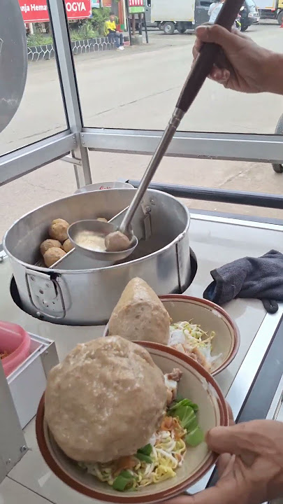 Bakso Jumbo Paling Barbar di Pamanukan Subang