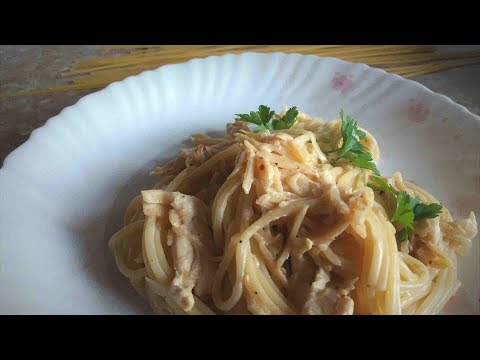 Video: Kana Rinnatükiga Pasta Kreemjas Kastmes