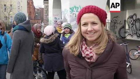 Teaching Syrian women to ride bikes for the first ...