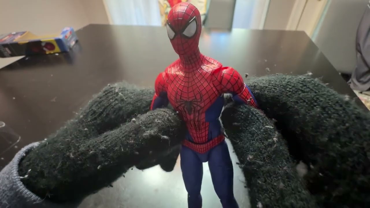 Amazing Spider-Man no Way home Marvel legends figure review