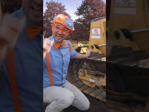 Blippi Discovers How Excavators Stay on Track!