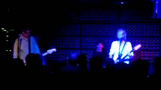 The Muffs - Kids In America