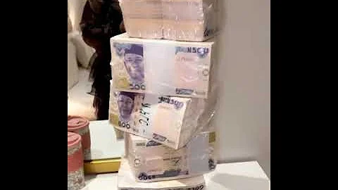 Eniola Badmus Shows off Cash Funke Akindele Gifted Her On Her Birthday