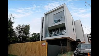 Townhouses to Rent in Melbourne: Doncaster Townhouse 3BR/2.5BA by Property Management in Melbourne