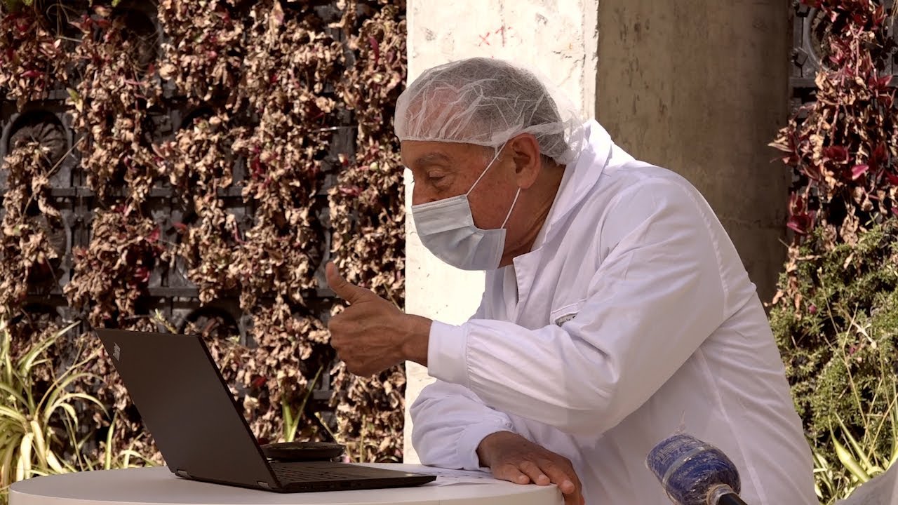 Visita à fábrica farmacêutica "Hovione" produtora de medicamentos e gel desinfetante