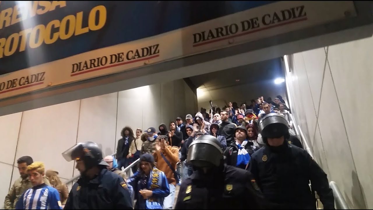 Cádiz ON TOUR, FRENTE ONUBA (Cádiz-RECRE 15/16)