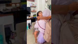 Ayu Nunggu Zulfa Pulang Sekolah