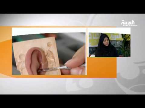 نحاتة طبية إماراتية تعيد الأمل لمن فقدوا أطرافهم