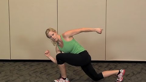 Dynamic Warmup Exercises | How to Lunge with Tuck