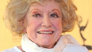 Comedienne Phyllis Diller: I'm a natural