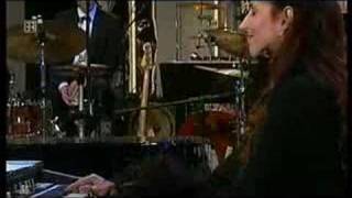 Thilo Wolf Big Band feat. Barbara Dennerlein - Just Play chords