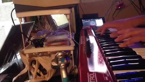 heart alone intro BEHRINGERH UMX610 Review　DEMO