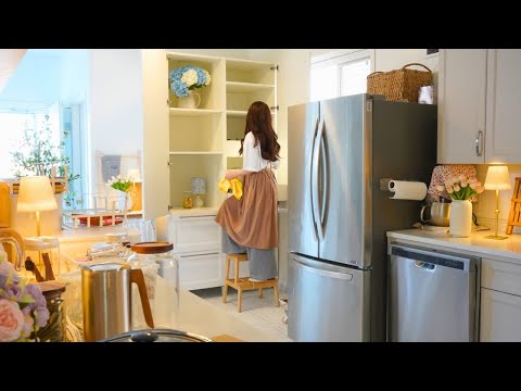 Spring Clean With Me | Whole House Declutter & Deep Clean thumbnail