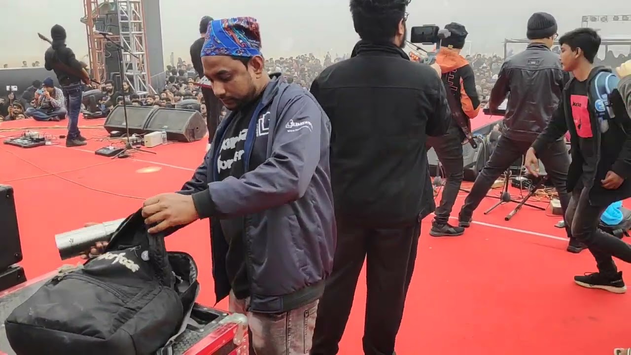 কুয়াশাচ্ছন্ন চুয়েটের র‍্যাগ কন্সার্ট -২০২৩ সংবর্ত'১৭ ব্যাচ...