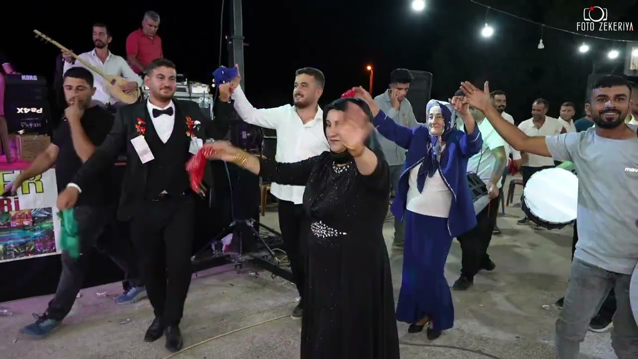 İrfan & Zilan ŞAHİN (Aşağı Şerikanlı Köyü 4)FOTO ZEKERİYA