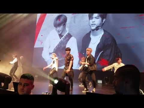 Awaken STRAY KIDS LOS ANGELES