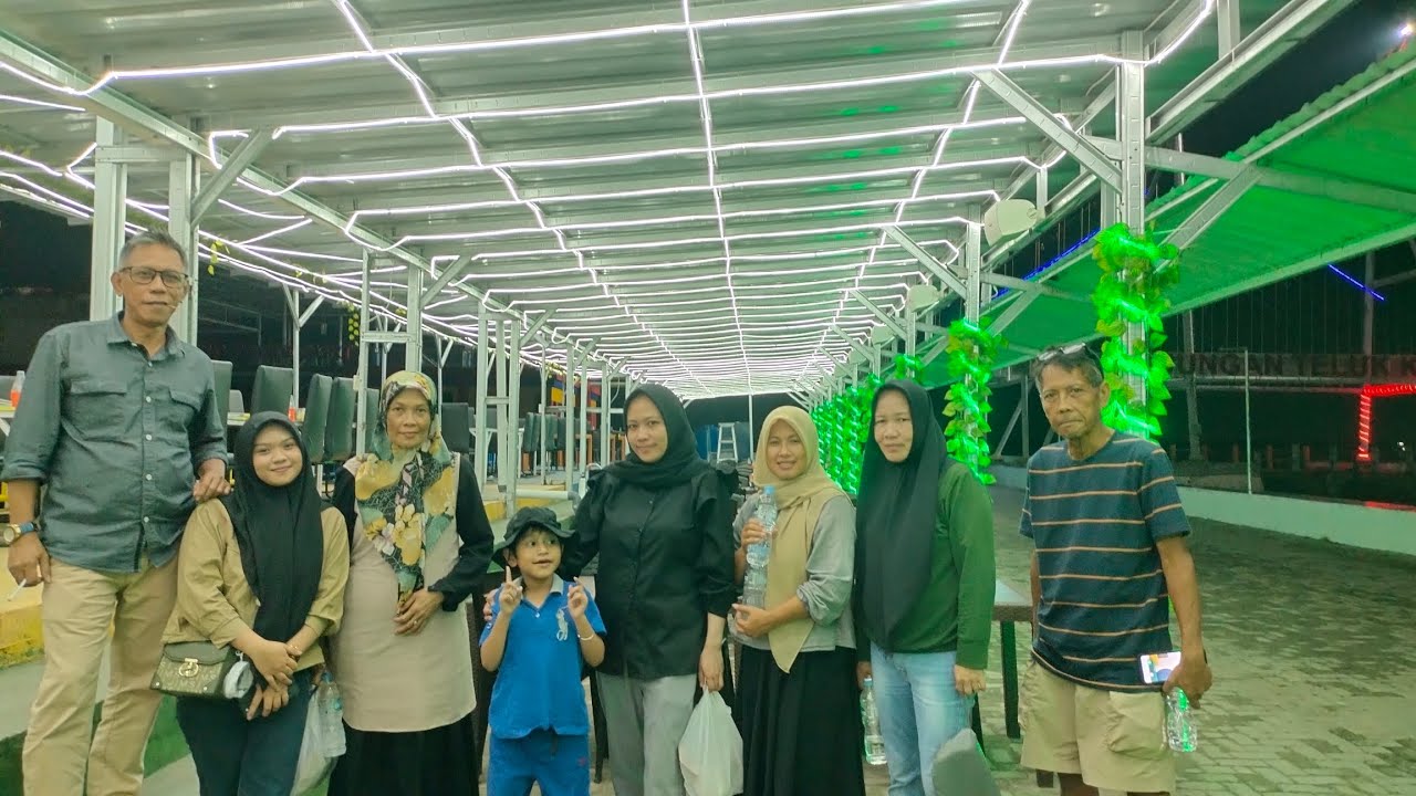 Edisi Jalan2 Makan Ikan Bakar di Teluk Kendari