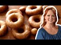 The Pioneer Woman Makes Glazed Doughnuts | The Pioneer Woman | Food Network