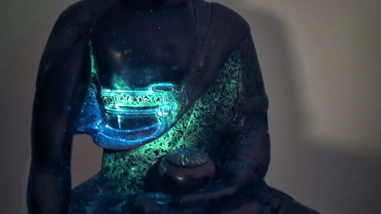 UV Inspection of a 17th-Century Fire-Gilded Buddha from Nepal