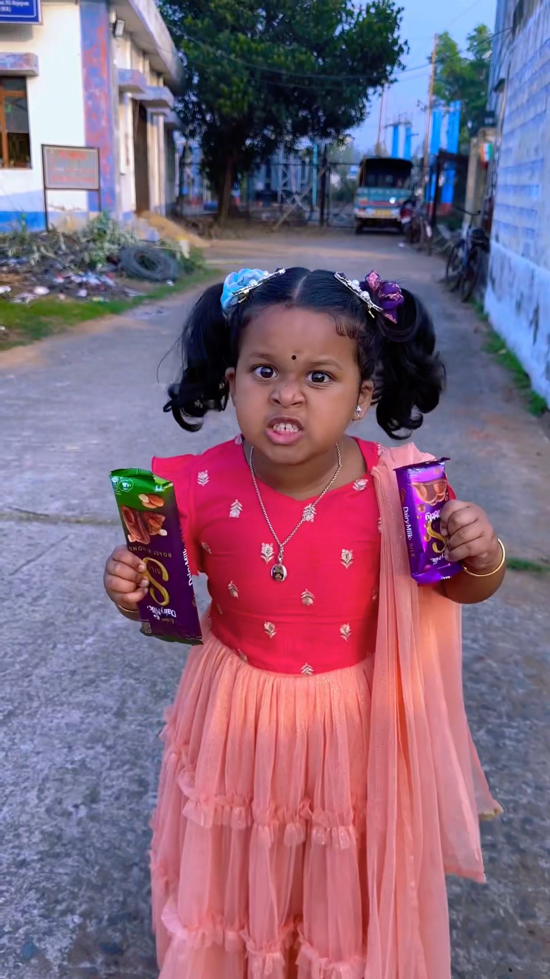 Misti Se Dar Gaya Na Bhai ??? #shorts #viral #funny #shortvideo