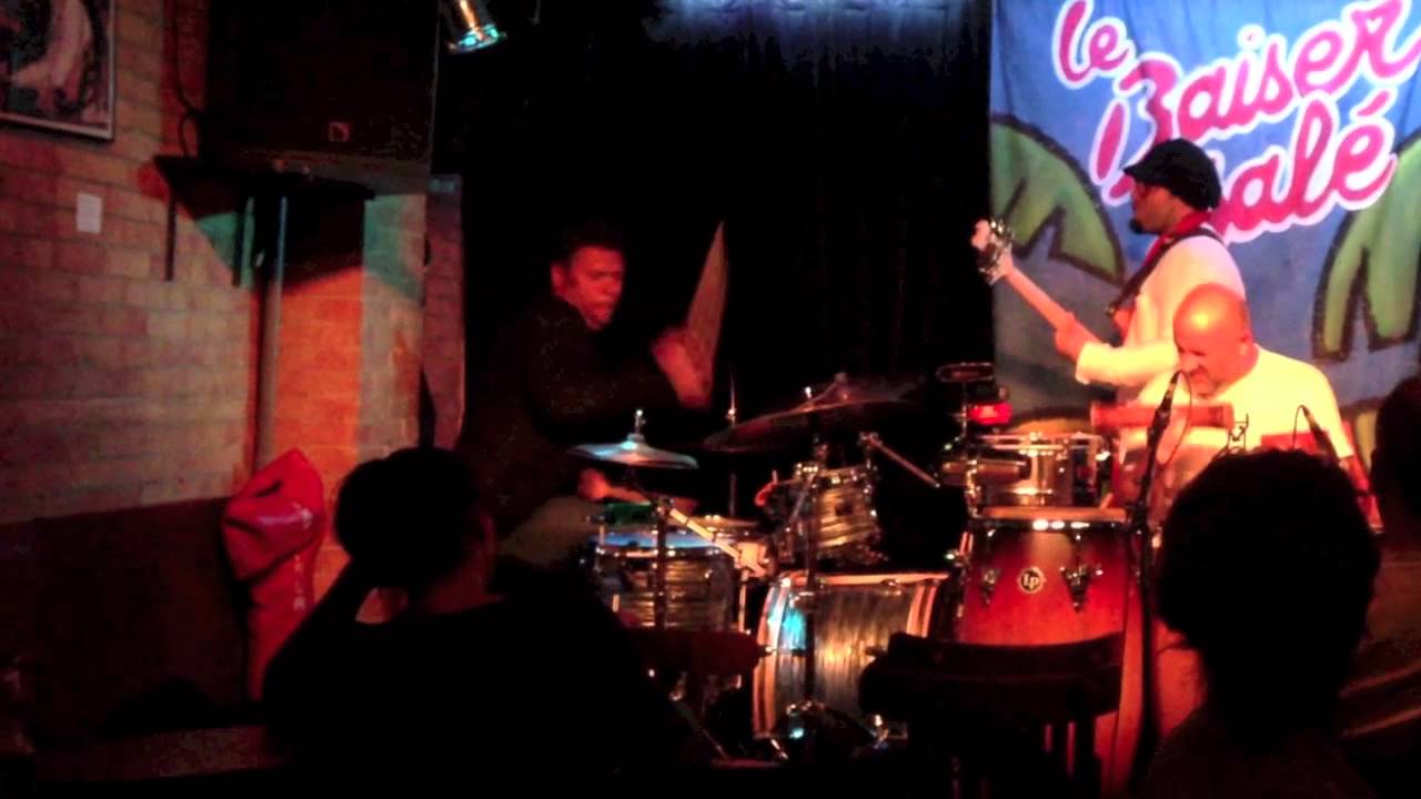 Lukmil Perez solo with Munir Hossn