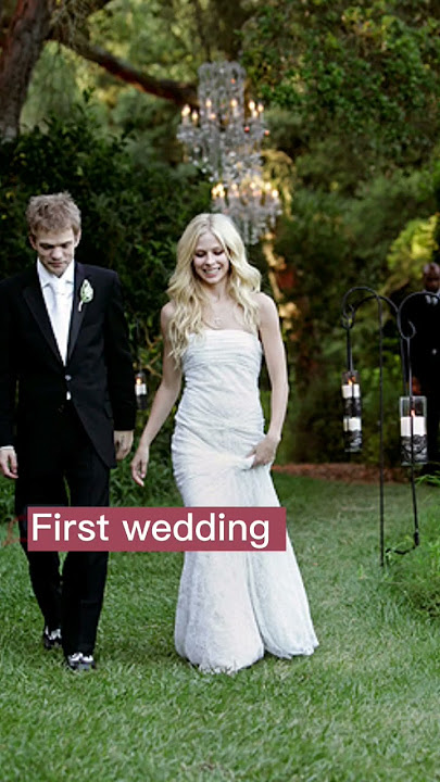 Avril lavigne first and second wedding. Canadian singer